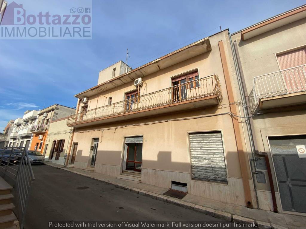 Appartamento a Lizzano in Via Mazzini, 15 - Foto 2