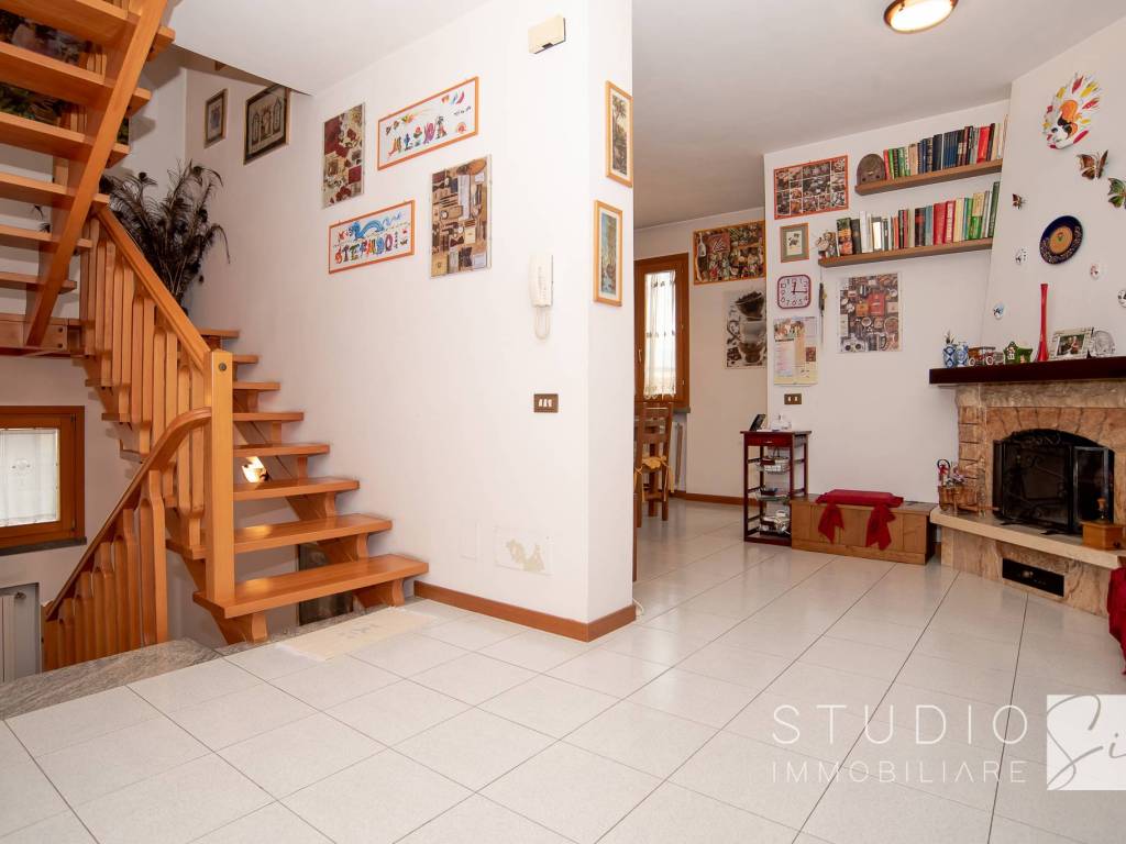 Villa a Pistoia in Via Ombrone Vecchio - Foto 2