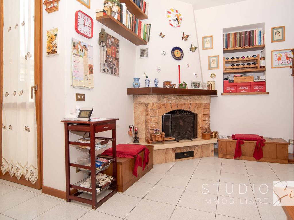 Villa a Pistoia in Via Ombrone Vecchio - Foto 3