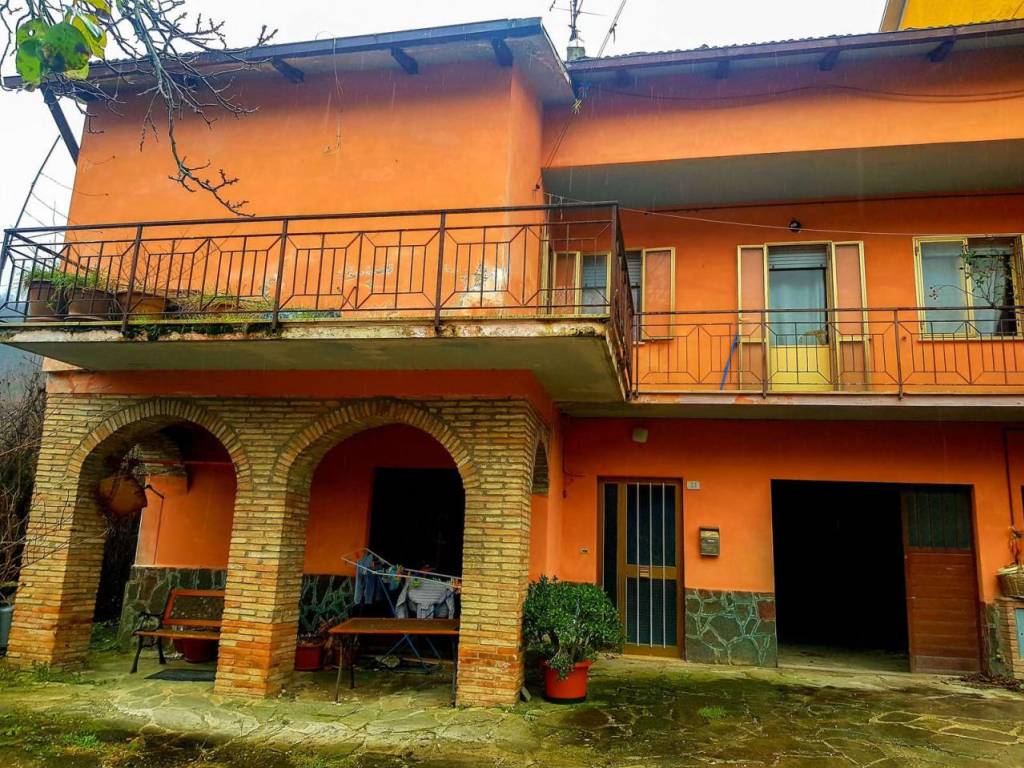 Appartamento a Apecchio in via Valdara 33 - Foto 2