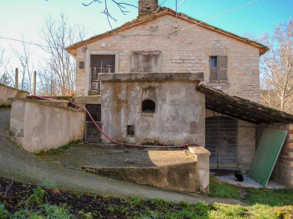 Rustico / casale a Cagli in strada Santa Barbara - Foto 5