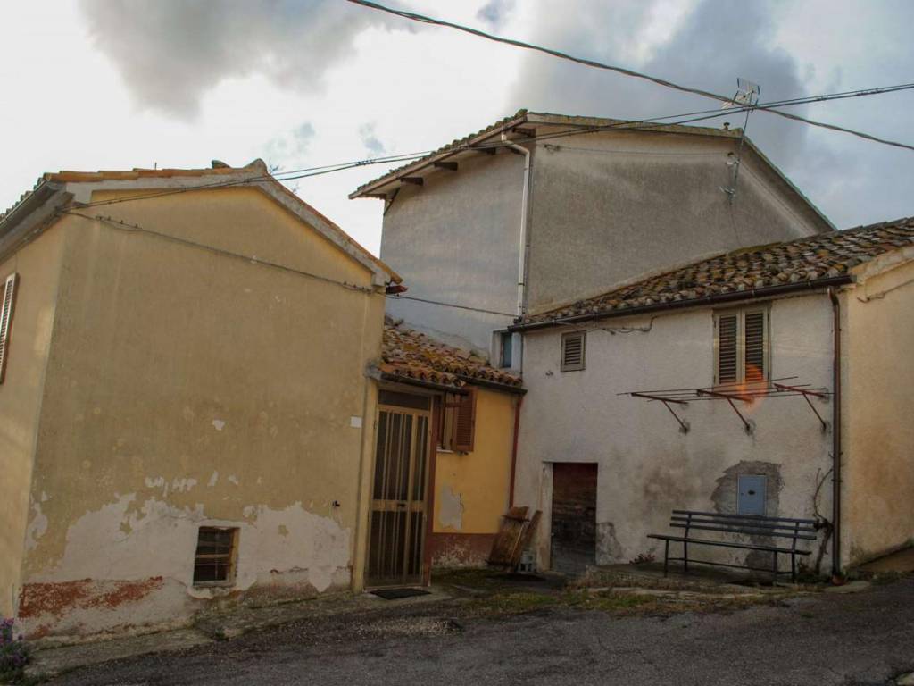 Appartamento a Pergola in Borgetto dei Fenigli - Foto 2