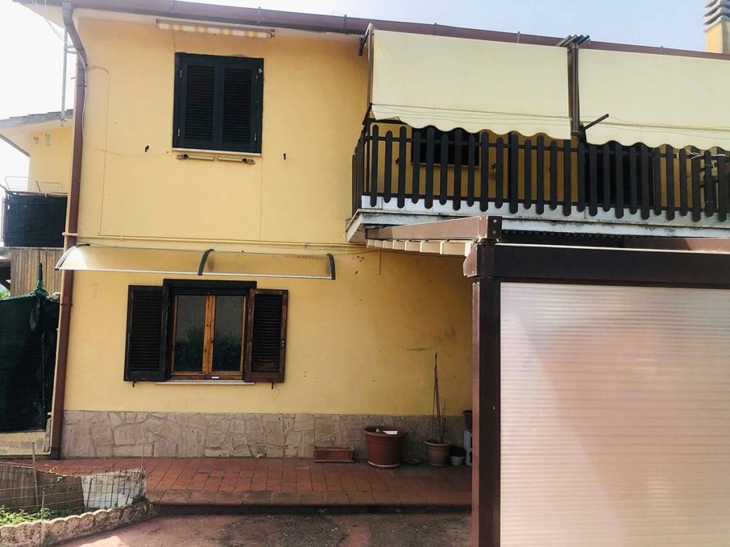 Appartamento a Monteleone sabino in Via Berardi, 29 - Foto 4