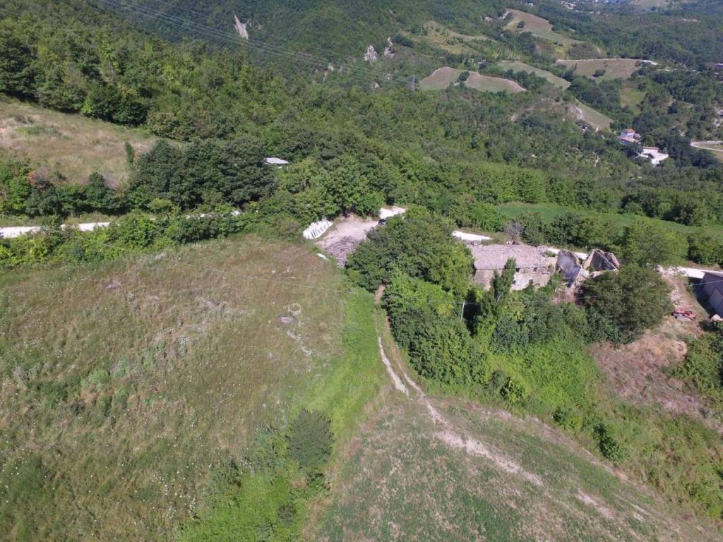 Rustico / casale a Cantiano in pian di balbano - Foto 3