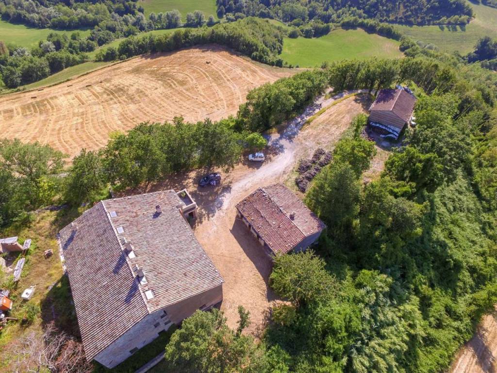 Rustico / casale a Cagli in via Monte Peruzzo - Foto 4