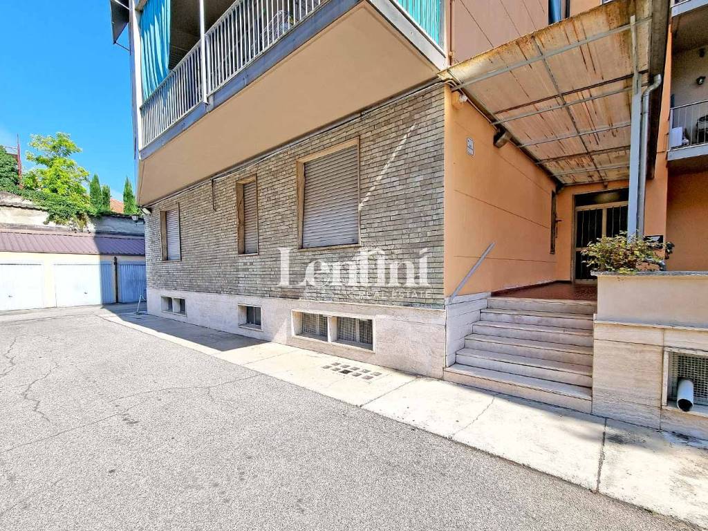 Appartamento a Casale monferrato in Via Luigi Marchino, 3 - Foto 2