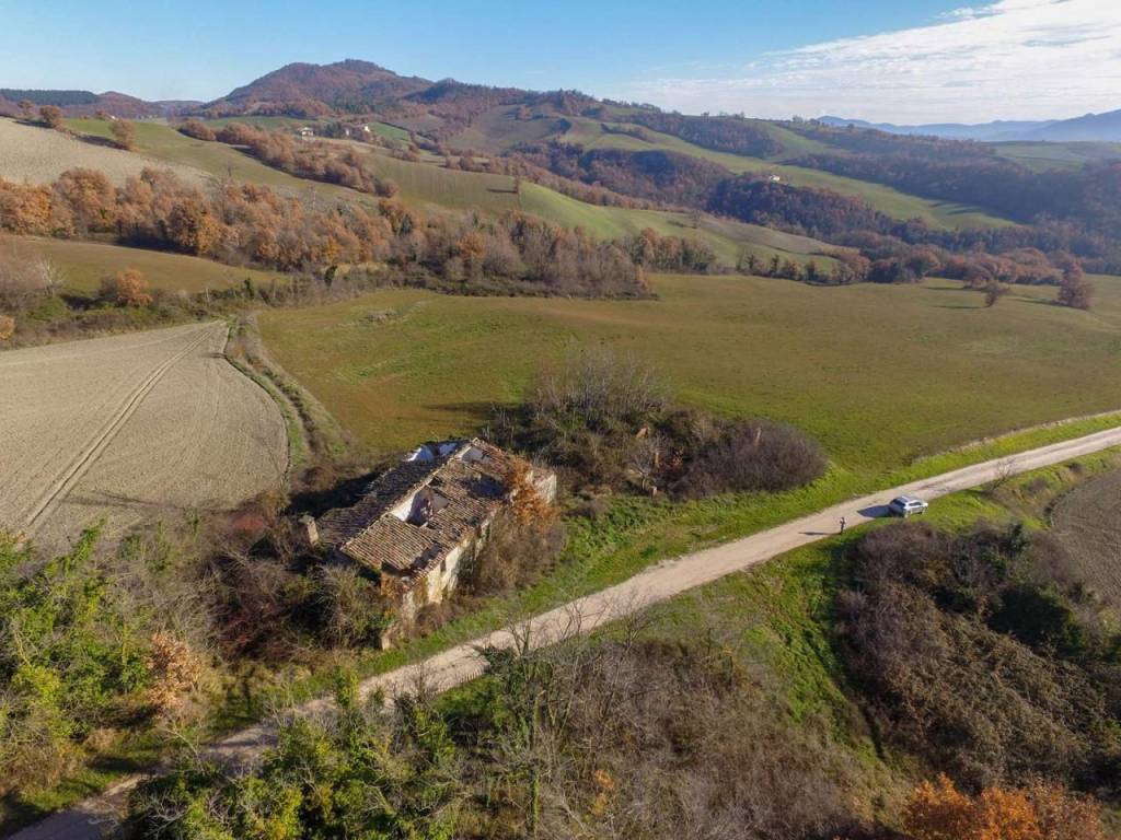 Rustico / casale a Cagli in strada Santa Barbara - Foto 5