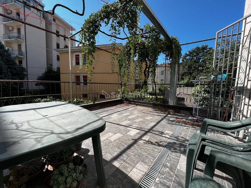 Appartamento a Modena in Via Luigi Vicino Brugnatelli - Foto 3