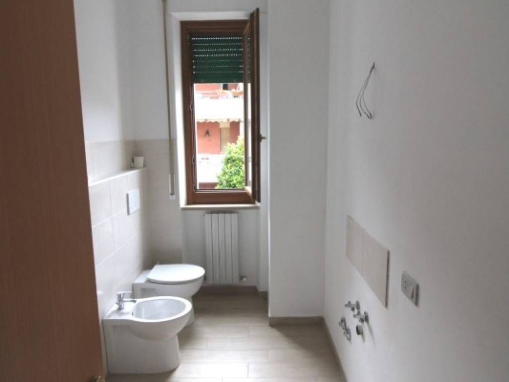 Appartamento a Monte roberto in Via Giuseppe Garibaldi - Foto 4