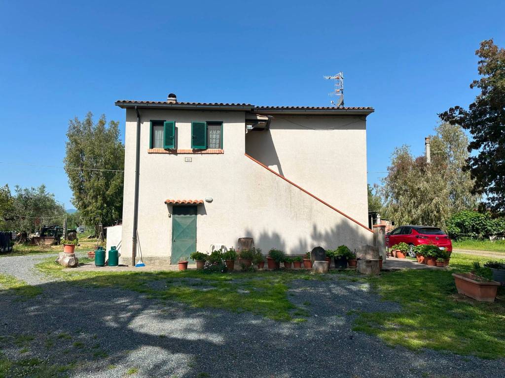 Villa a Roccastrada in Strada Provinciale di Montemassi - Foto 3