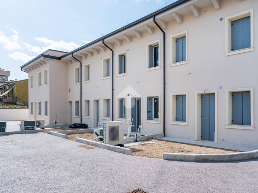 Villetta a schiera a Villafranca di verona in Via Quadrato, 46 - Foto 3
