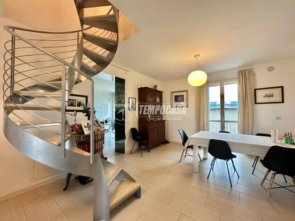Appartamento a Peschiera del garda in Località Santa Cristina - Foto 4