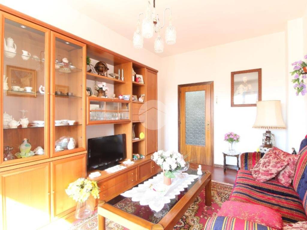 Appartamento a Alba adriatica in Via giuseppe mazzini, 108 - Foto 3