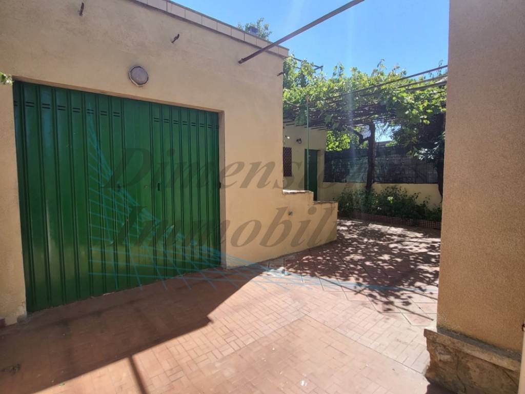 Villa a Rosignano marittimo in Via Fratelli Bandiera - Foto 3