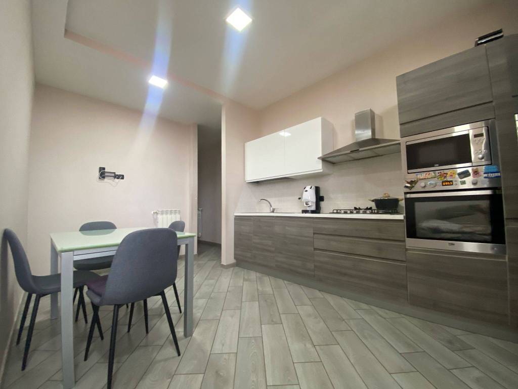 Appartamento a Napoli in Via Lattanzio, 58 - Foto 5