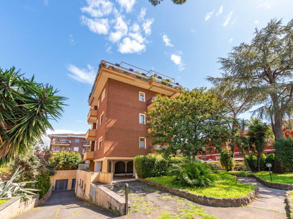 Appartamento a Roma in Via di San Pantaleo Campano, 73 - Foto 1