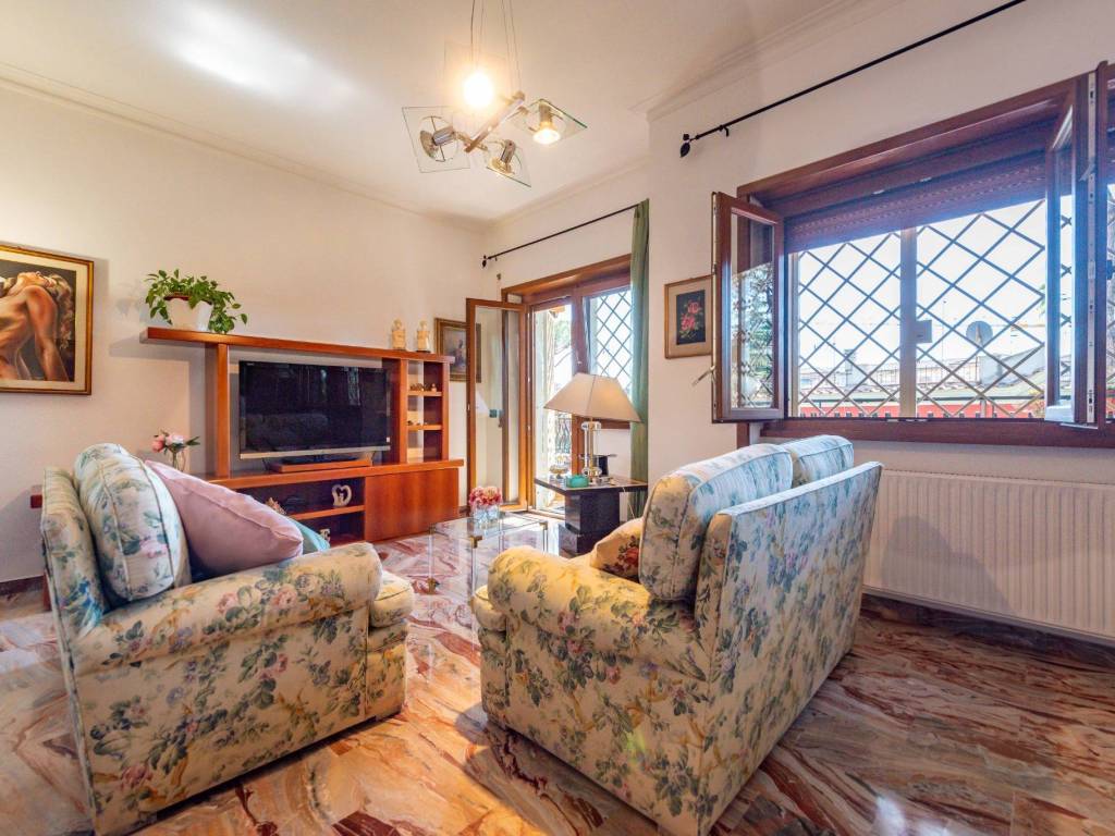 Appartamento a Roma in Via di San Pantaleo Campano, 73 - Foto 3