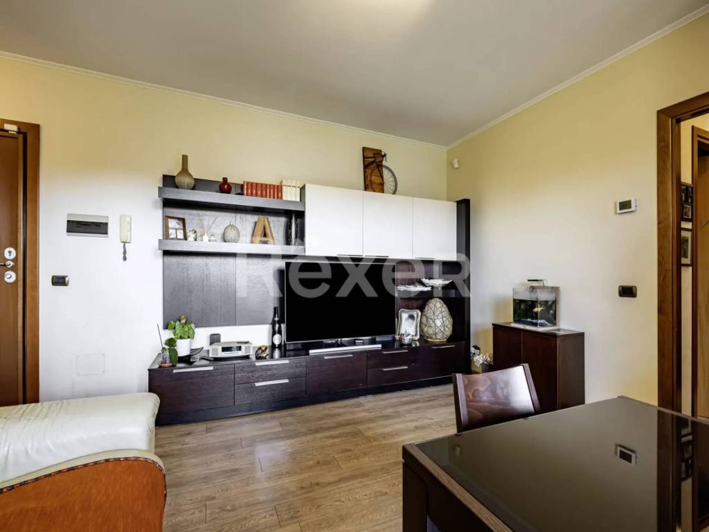 Appartamento a Roma in Via Luigi Tamburrano, 30 - Foto 2