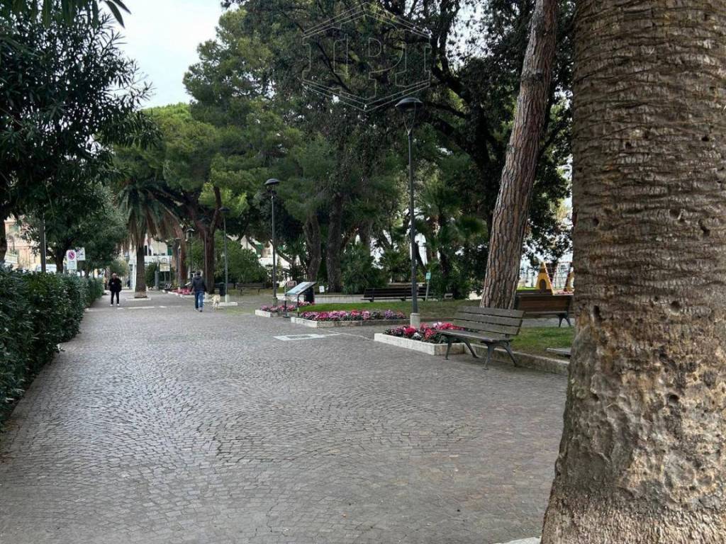 Appartamento a Spotorno in Via Aurelia - Foto 4