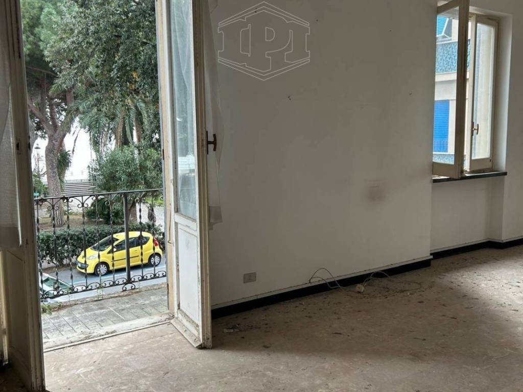 Appartamento a Spotorno in Via Aurelia - Foto 3