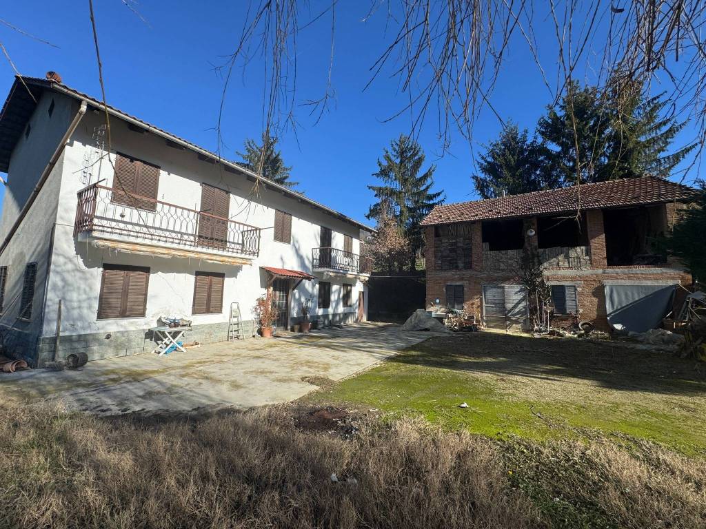 Rustico / casale a Monforte d'alba in Località Bussia - Foto 2