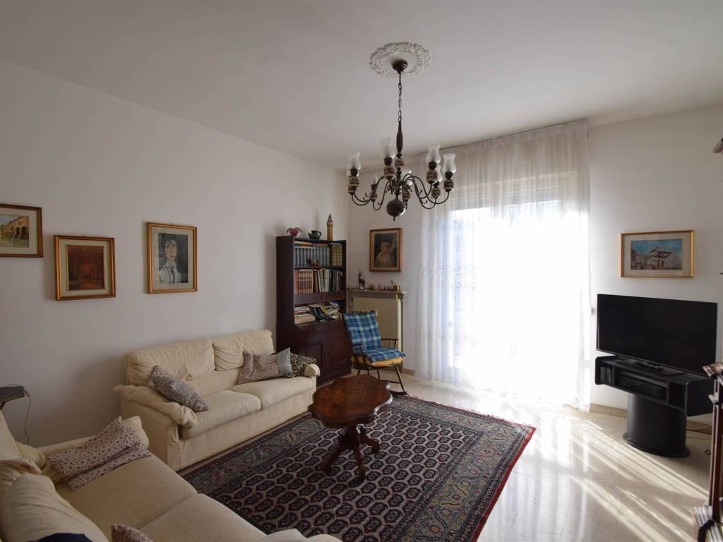 Appartamento a Piacenza - Foto 2