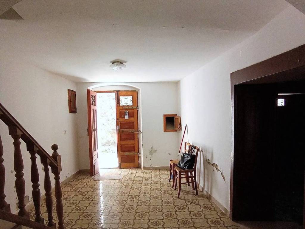 Villa a Santu lussurgiu in Vico Iii Sassu S.N.C. - Foto 2