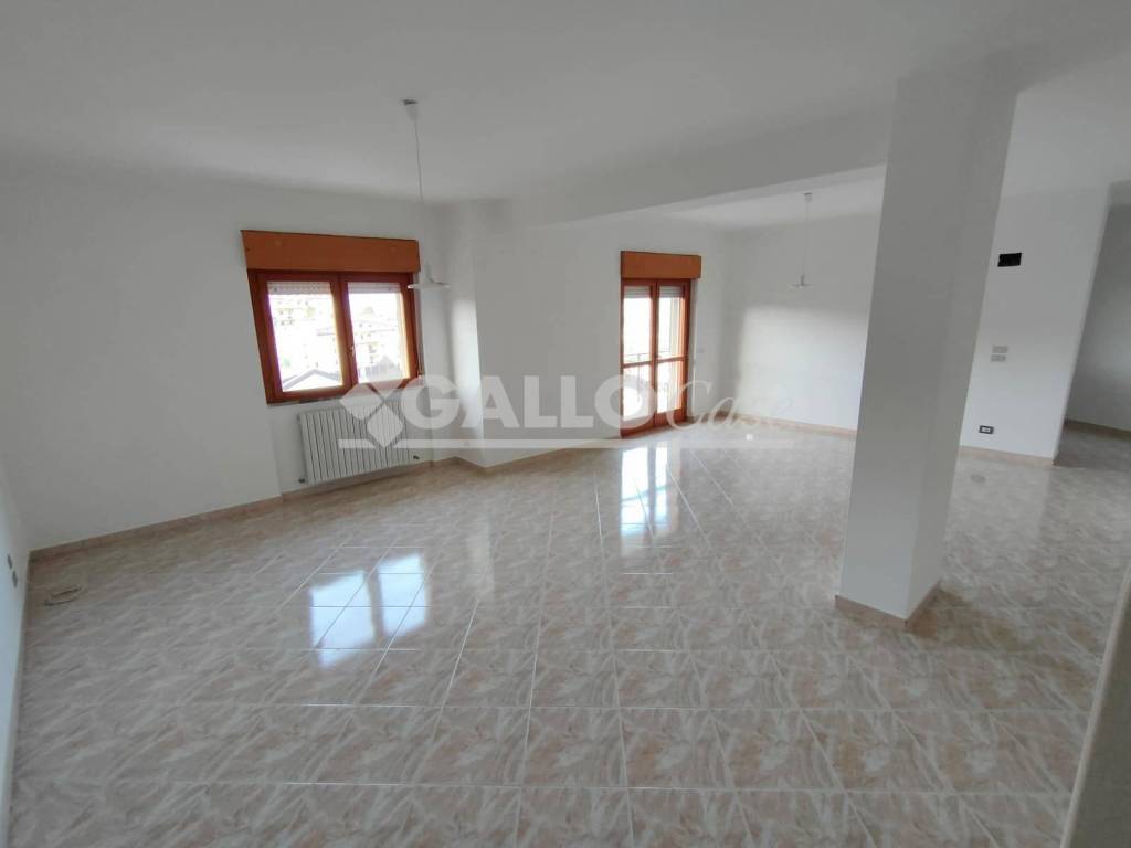 Appartamento a Montalto uffugo in loc. Settimo - Collina Salerni Via F.lli Bandiera - Foto 3