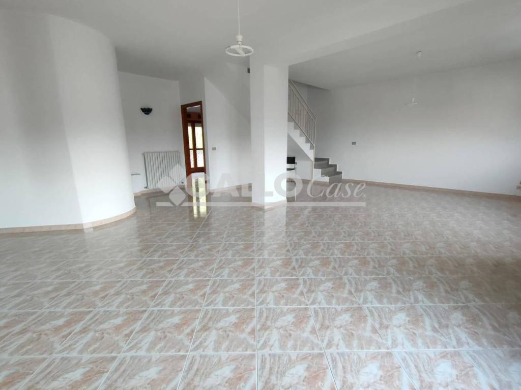 Appartamento a Montalto uffugo in loc. Settimo - Collina Salerni Via F.lli Bandiera - Foto 5