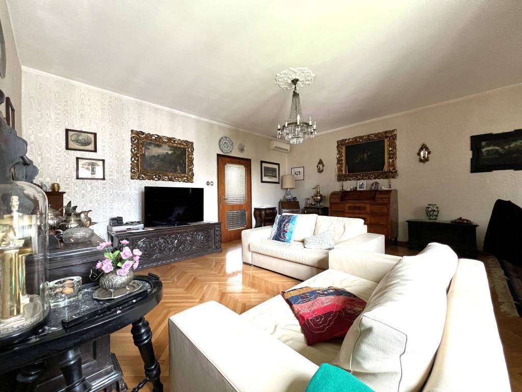 Attico / mansarda a Trento in Via Giuseppe Grazioli - Foto 4