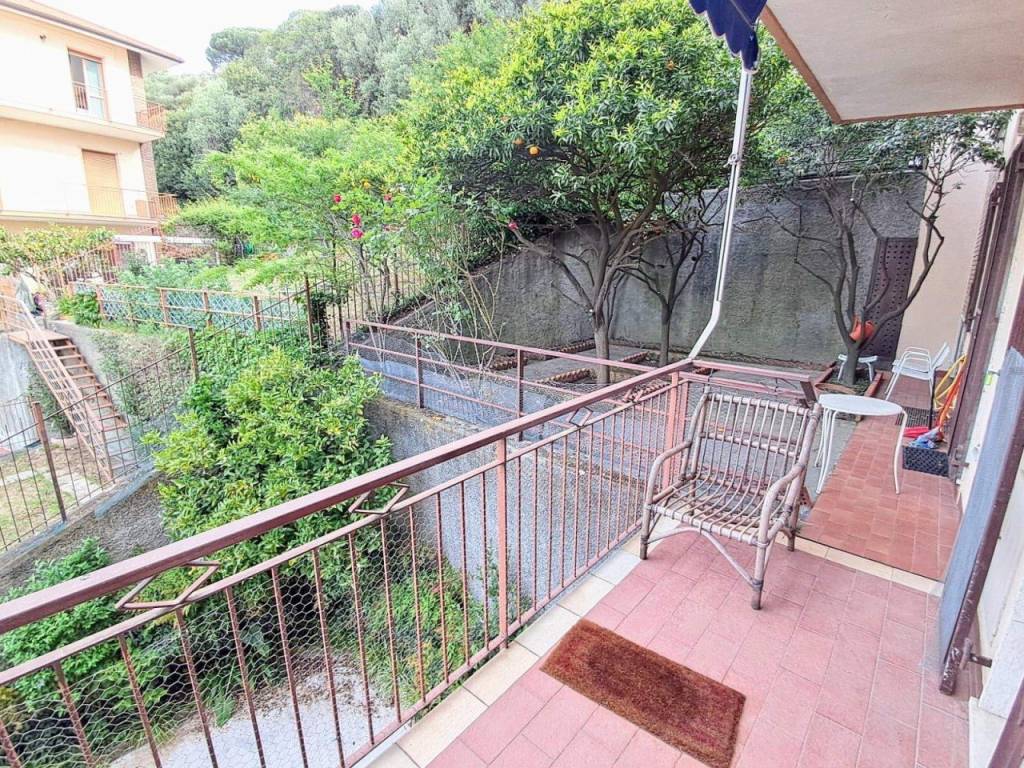Appartamento a Varazze in Via Calandrone, 40 - Foto 3