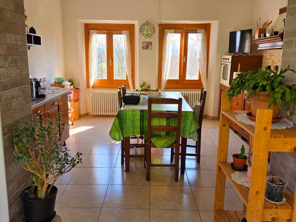 Casa indipendente a Cassine in Strada Statale Valle Bormida Sud, 10 - Foto 2