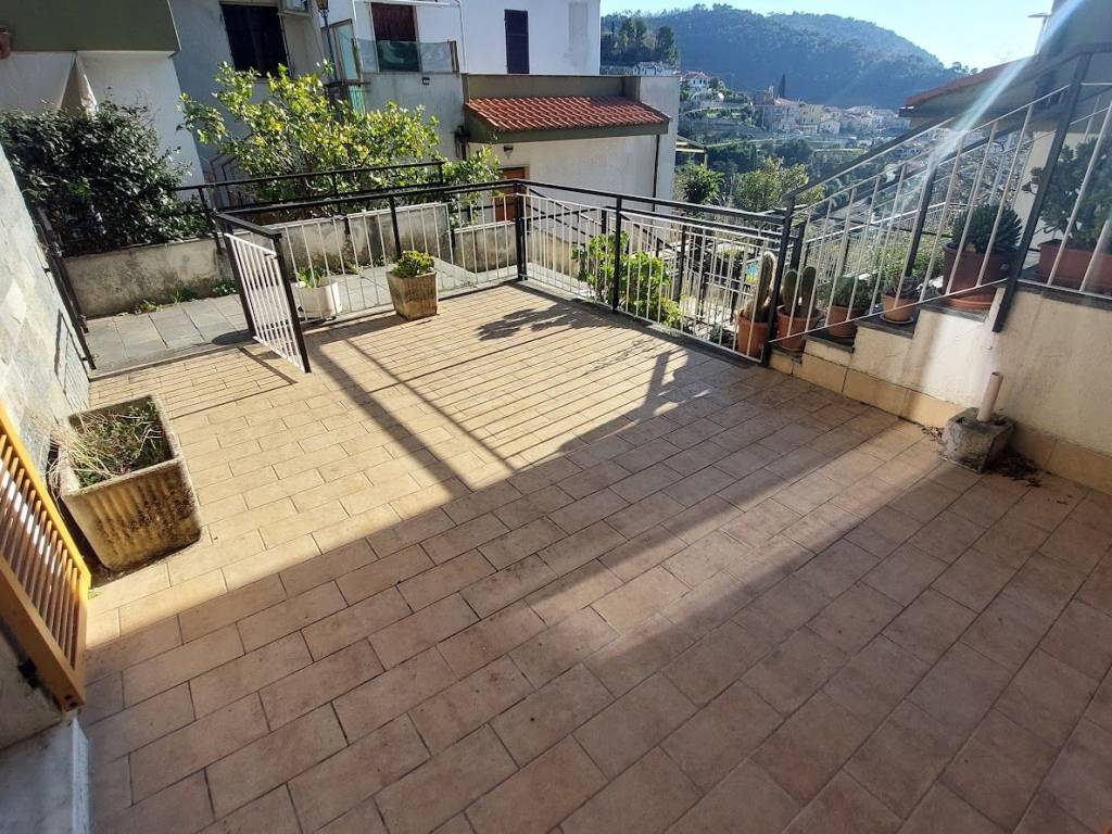 Appartamento a Tovo san giacomo in Via Giorni-Santarò, 200 - Foto 3