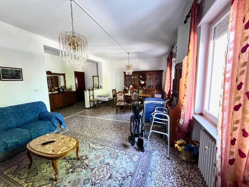 Appartamento a Vercelli in Via Marco Polo, 7 - Foto 2