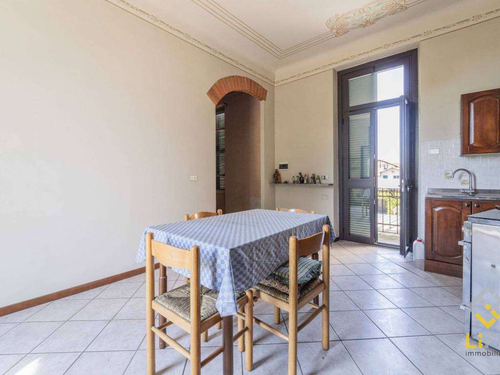 Appartamento a Galliate in Via Varallino, 27 - Foto 2