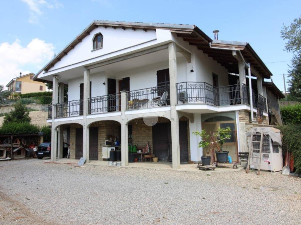 Casa indipendente a Acqui terme in Str. Moirano, 161 - Foto 2