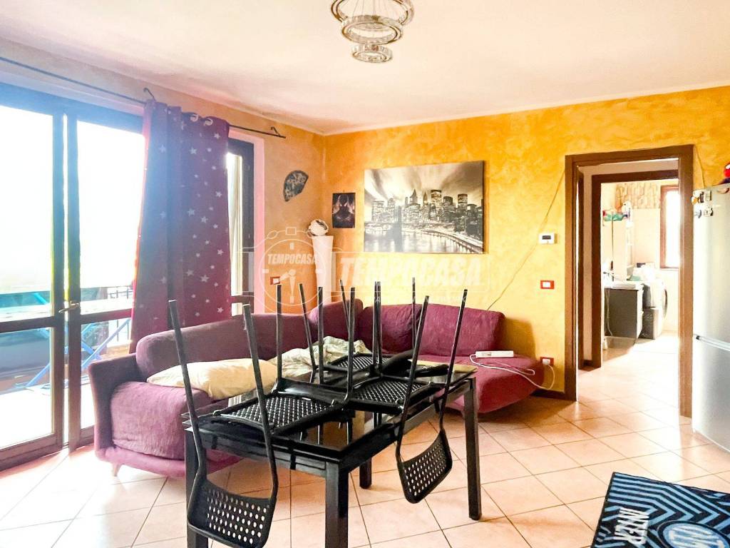 Appartamento a Zelo buon persico in Via Carlo Cattaneo 5 - Foto 2