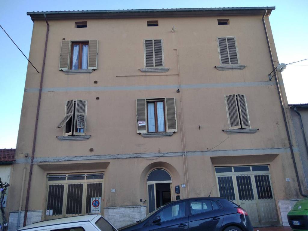 Appartamento a Roccastrada in Via della Repubblica, 10 - Foto 3