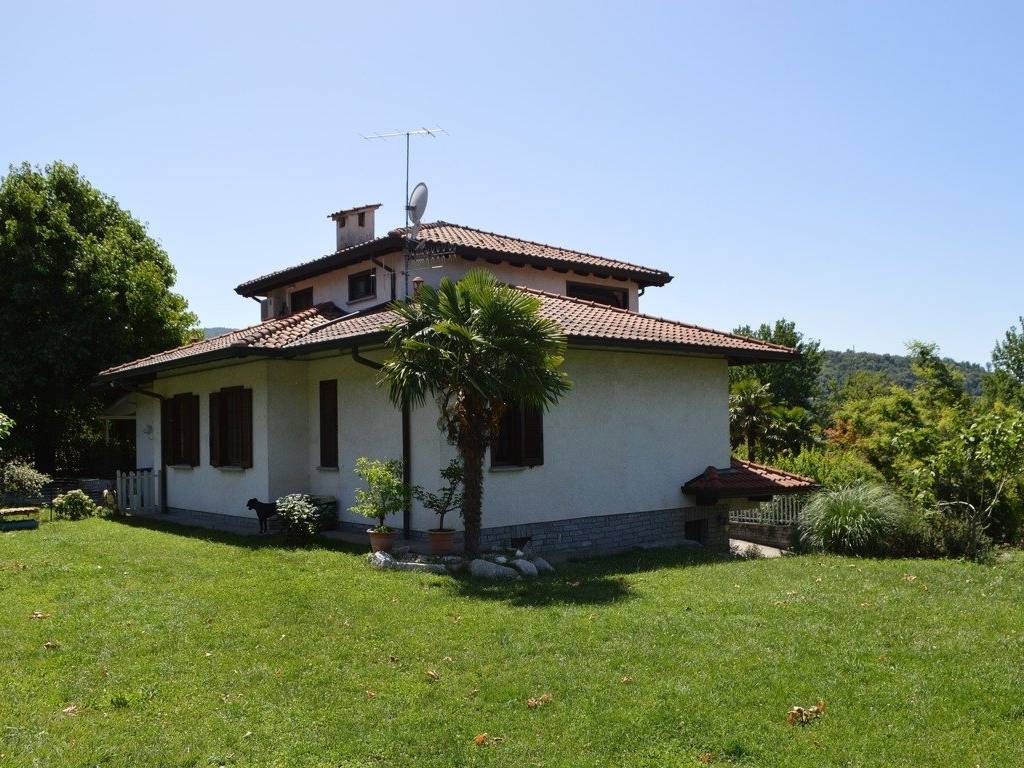 Villa a Cittiglio in Via Privata Cascine, 17 - Foto 5