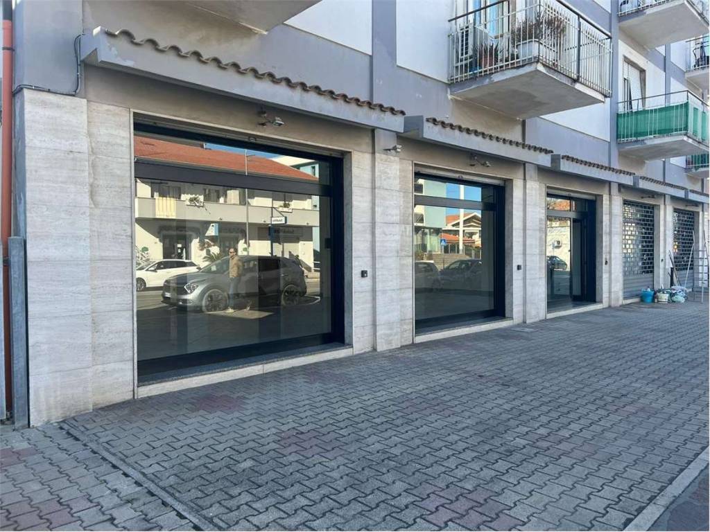 Immobile a Montesilvano in c.so umberto I, 350 - Foto 2