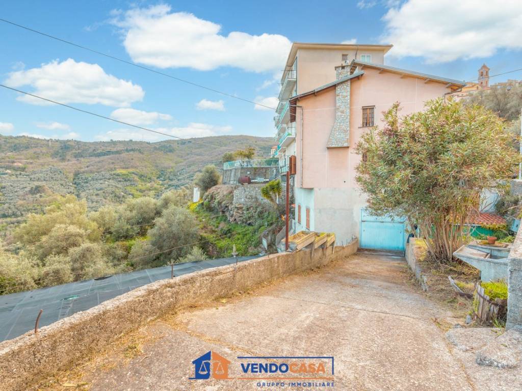 Villa a Pietrabruna in Viale John Fitzgerald Kennedy, 52 - Foto 2