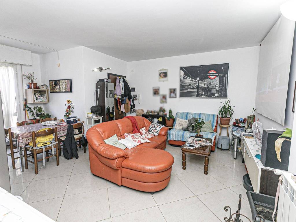 Appartamento a Genova in V. Rinaldo Enrico, 17, 16159 Genova GE, Italia - Foto 3