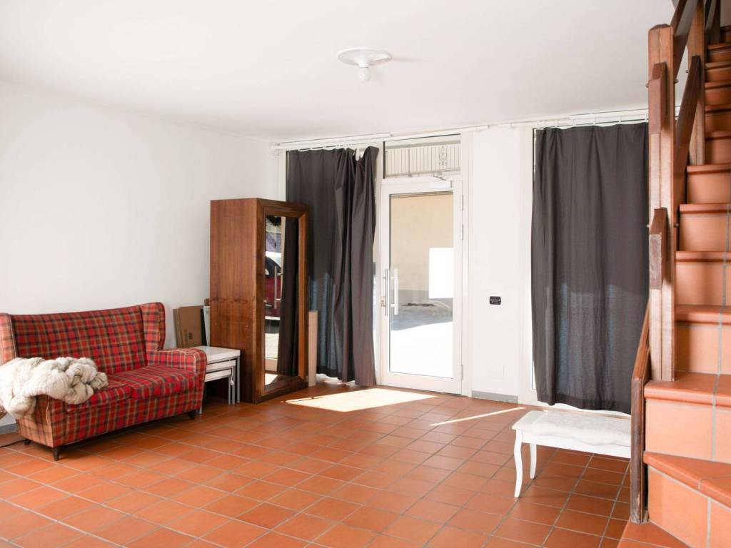 Immobile a Gravellona toce in Piazza Fratelli di Dio - Foto 3