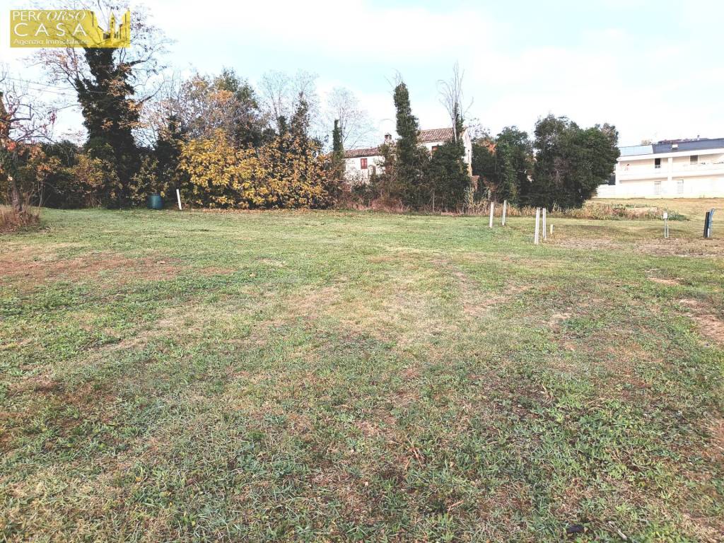 Terreno a Teramo in Strada Provinciale 18 - Foto 3