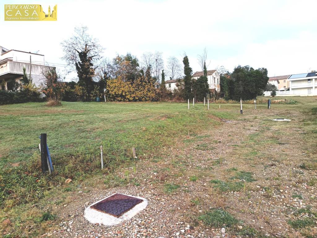 Terreno a Teramo in Strada Provinciale 18 - Foto 4