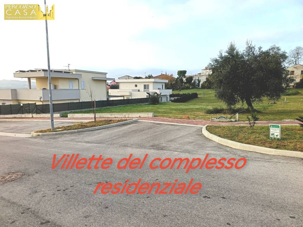 Terreno a Teramo in Strada Provinciale 18 - Foto 5