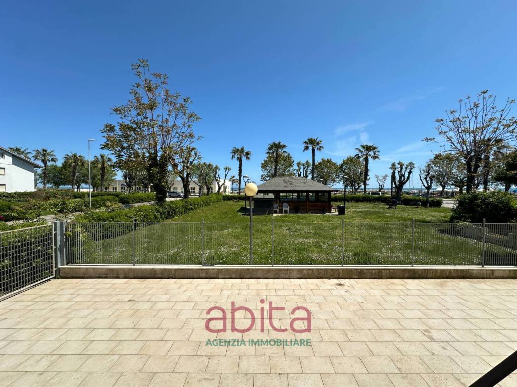 Appartamento a Martinsicuro in via delle lancette, 43 - Foto 4