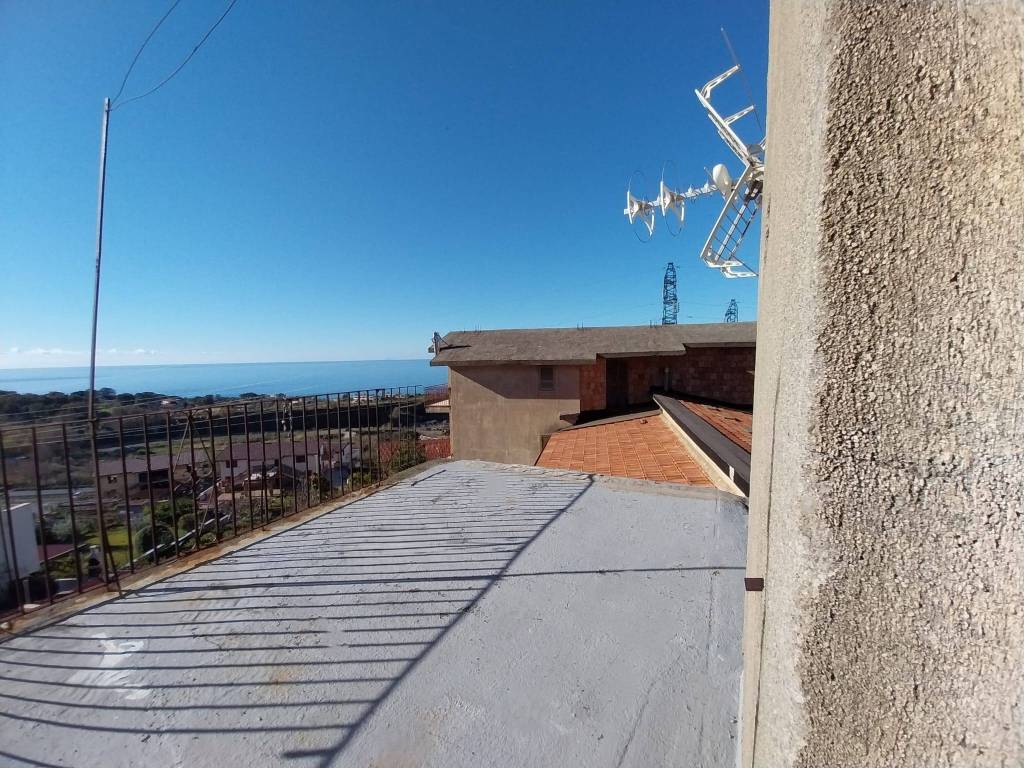 Casa indipendente a Paola in Via Benedetto Croce - Foto 3