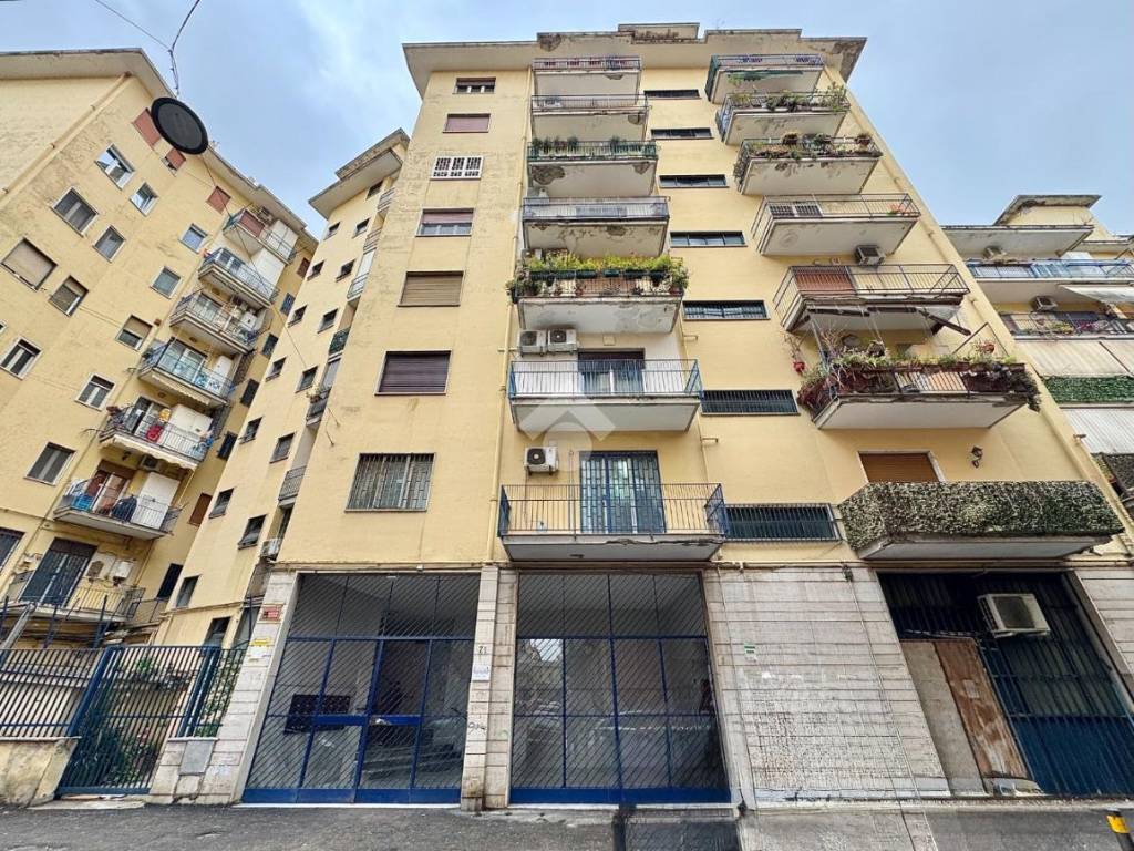 Appartamento a Napoli in Via Biagio Miraglia, 71 - Foto 2