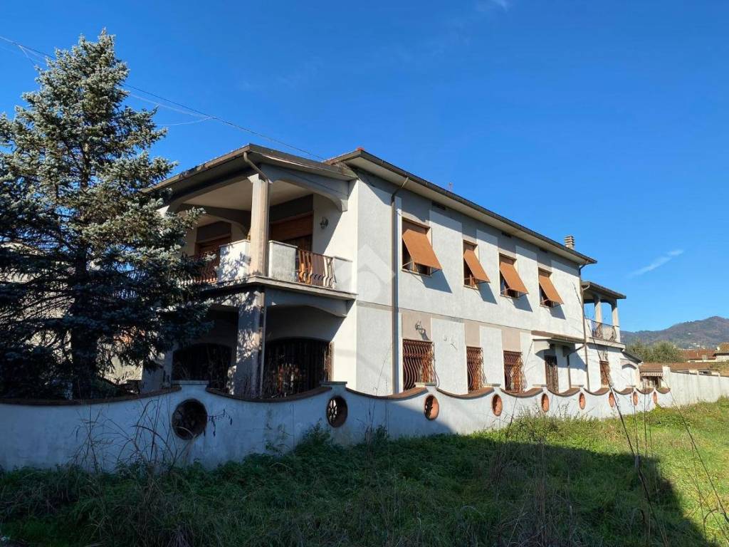 Casa indipendente a Capannori in Via S. Cristoforo, 17 - Foto 2